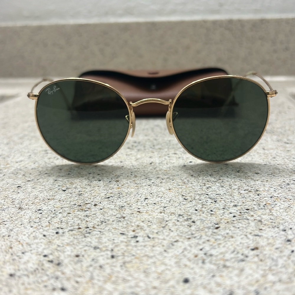 Ray Ban